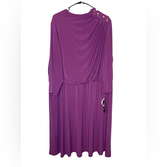Suite 7 Plus Size Purple Dress with Gold Buttons - 22W NWT - Picture 2 of 12